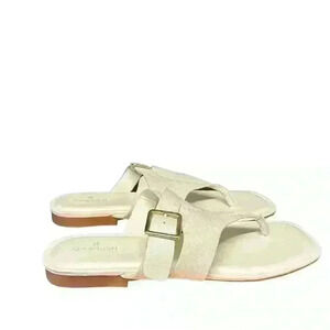 Caslon buckle thong sandals size 7.5 NEW